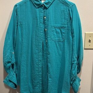 St. John's Bay Teal Button Down Shirt